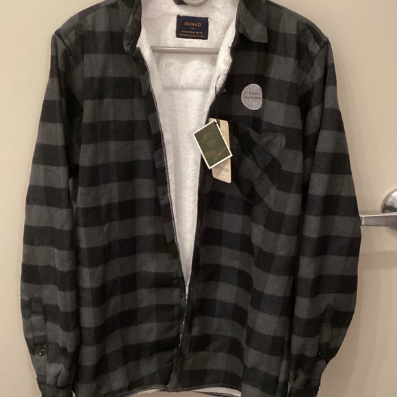 Nomad Sherpa Lined Flannel Gray Black Checkered Men Medium New With Tags MSRP 70 - Picture 4 of 11